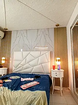 lizzietracy's cam snapshot