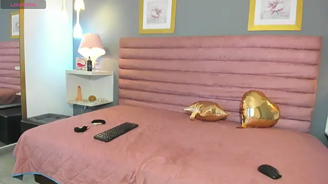 GabbyRain's cam snapshot