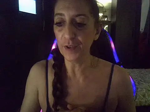 moi-simplement's cam snapshot