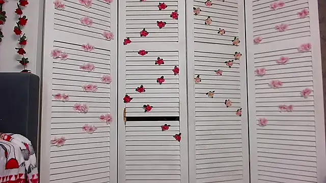 sofiaa_here's cam snapshot