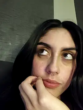 Mazikeen--'s cam snapshot