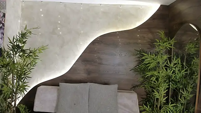 mia_lacy_'s cam snapshot