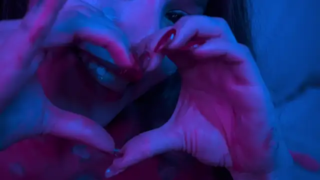 honeey_'s cam snapshot