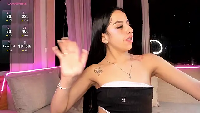 Daphne_chers's cam snapshot