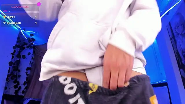 Ethan_Boyy live sex cam