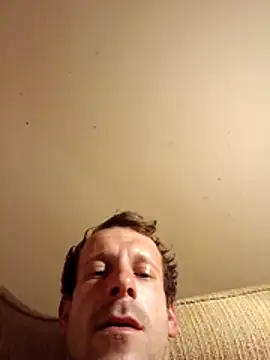 AlanDeLuca's cam snapshot