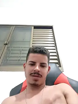 Caiomoretto live sex cam