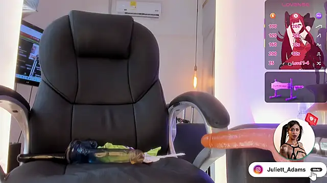 Juliett_Adams_ live sex cam