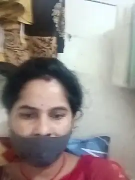 JULEE-740's cam snapshot