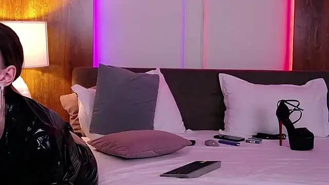 SkylerSpark's cam snapshot