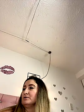 antonella87's cam snapshot