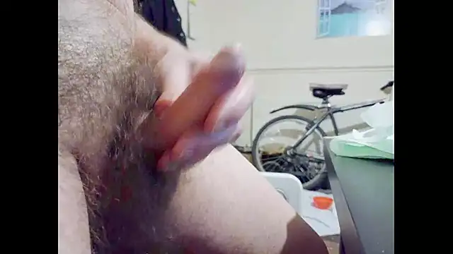 hairyuncut00's cam snapshot