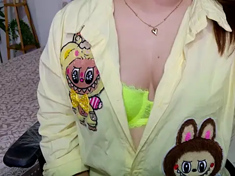 sizzling_alice's cam snapshot