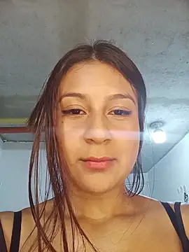 hotlina22's cam snapshot