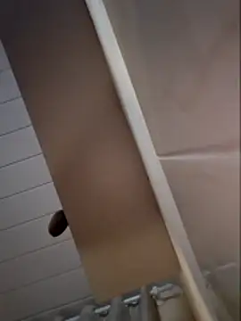 Leinad27 live sex cam