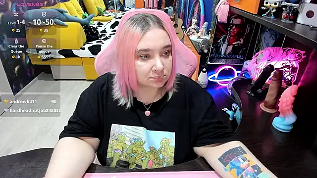 Softie_Sofy's cam snapshot