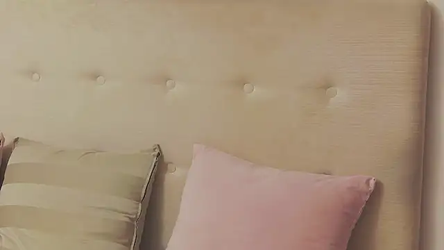 CassieHilton's cam snapshot