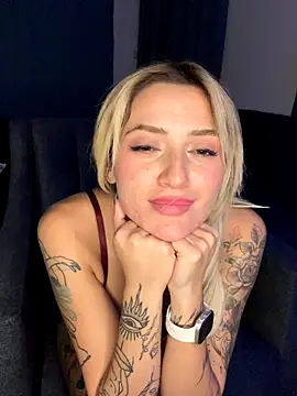 yaprakmericc live sex cam