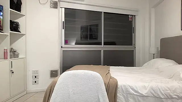 Lolykush's cam snapshot