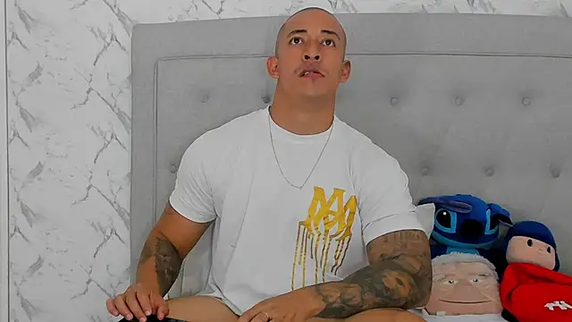 luigiferrara's cam snapshot