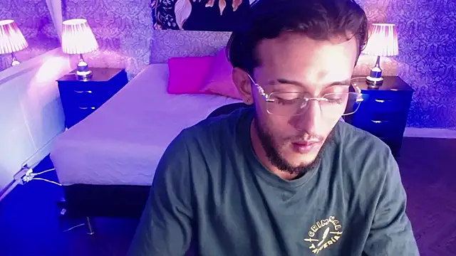 jonas_conor's cam snapshot