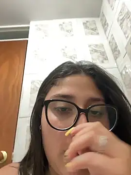 croftsmila live sex cam