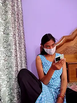 Student12th's cam snapshot