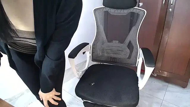 Lunobaby_204's cam snapshot