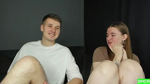 Robert_Lisa's cam snapshot