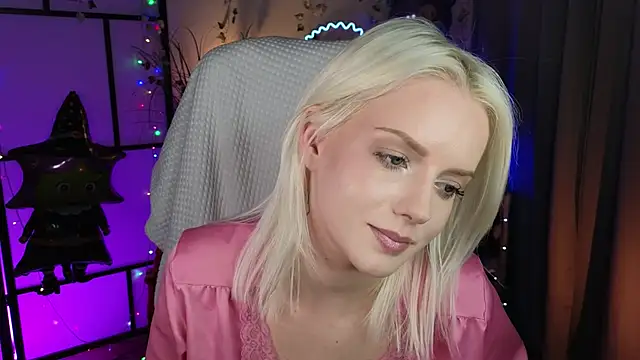 ImBonBon's cam snapshot