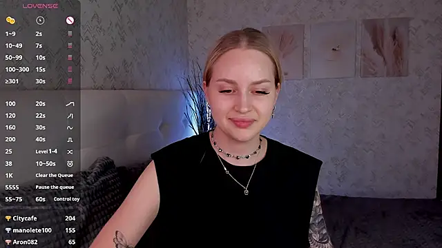 Carol__Cox's cam snapshot