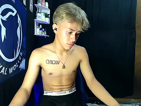 naughtyboyloy_0 live sex cam