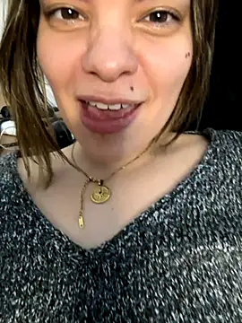 Zyrella's cam snapshot