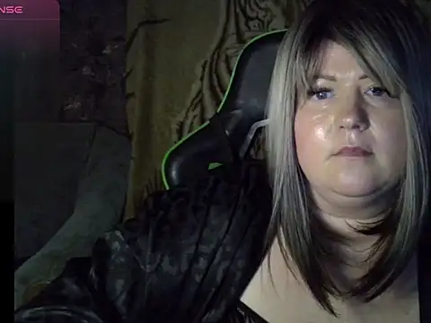 YuliiaSan's cam snapshot