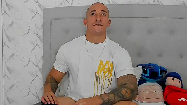 luigiferrara's cam snapshot