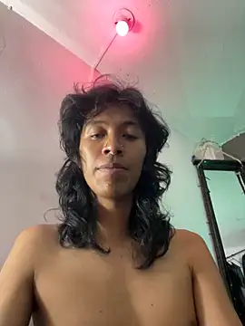 MadamLeRouge live sex cam