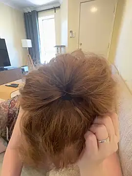 AussieKittyPurr live sex cam