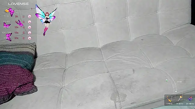 little_bitches72's cam snapshot