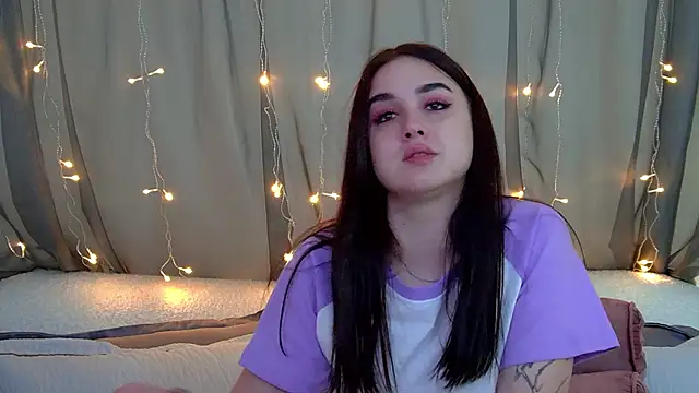 ChristinaMilton's cam snapshot