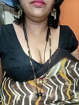 Chandini_Telugu's cam snapshot