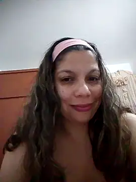 Carliina_Soussa's cam snapshot