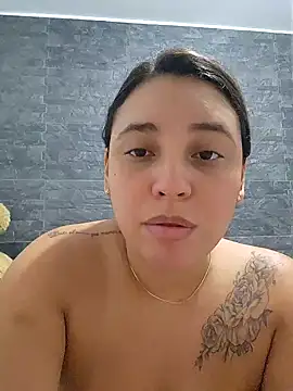 LizzRouse's cam snapshot