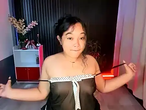 UrFavouriteCravings's cam snapshot