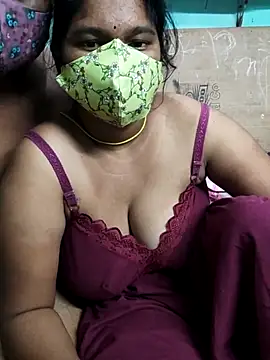 Eroticcouples's web cam