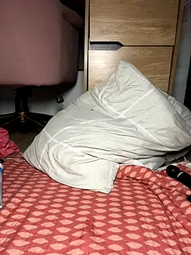 lovedforeverr's cam snapshot