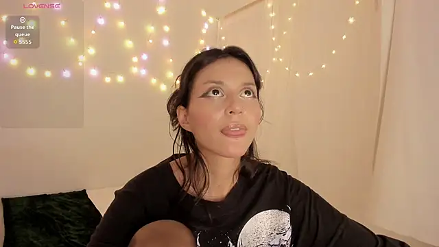 Tamara_Aluna_'s cam snapshot