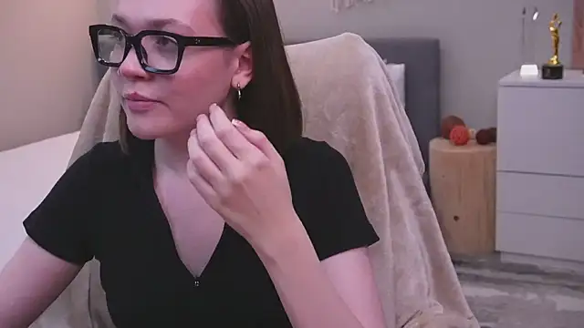 R_I_N_A's cam snapshot