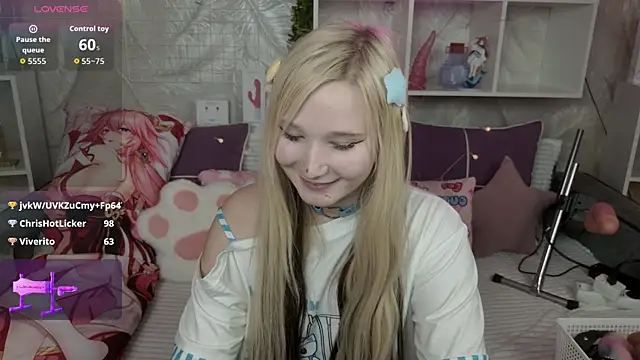 MeowkaKitty's cam snapshot