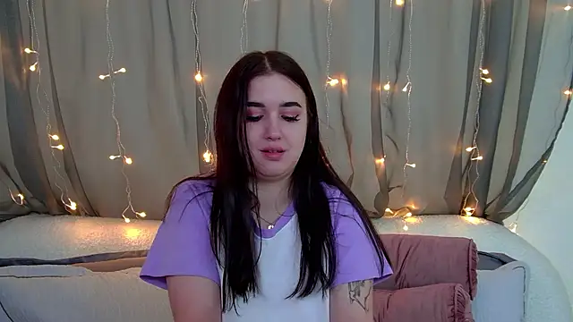 ChristinaMilton's cam snapshot