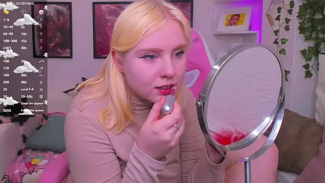 art_lovee's cam snapshot